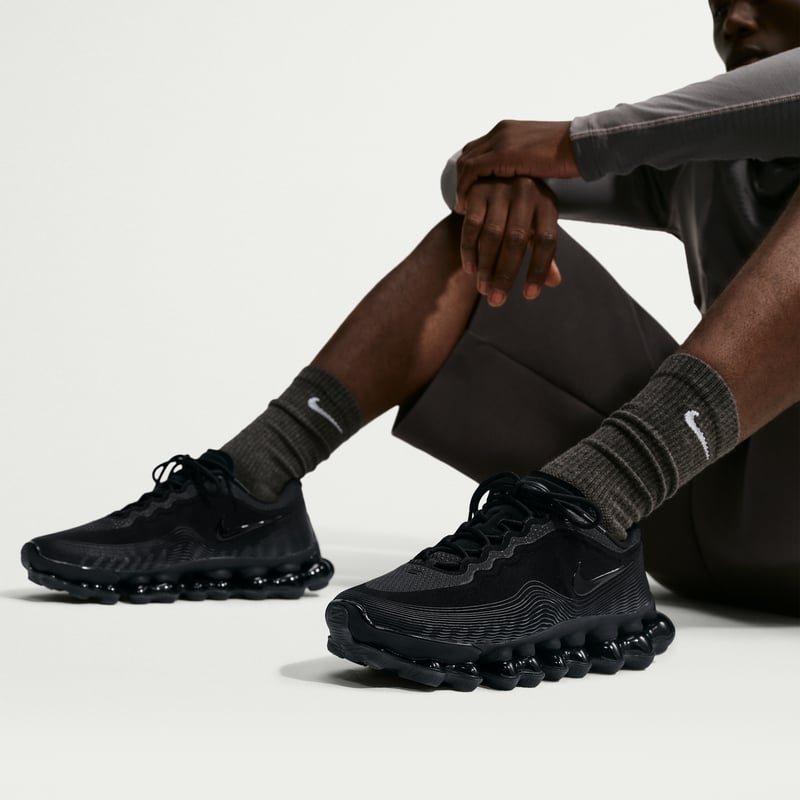 Nike Air Liquid Max Sneaker "Black & Anthracite" | Herren | Sportstyle | 09 | SPORTSHOWROOM