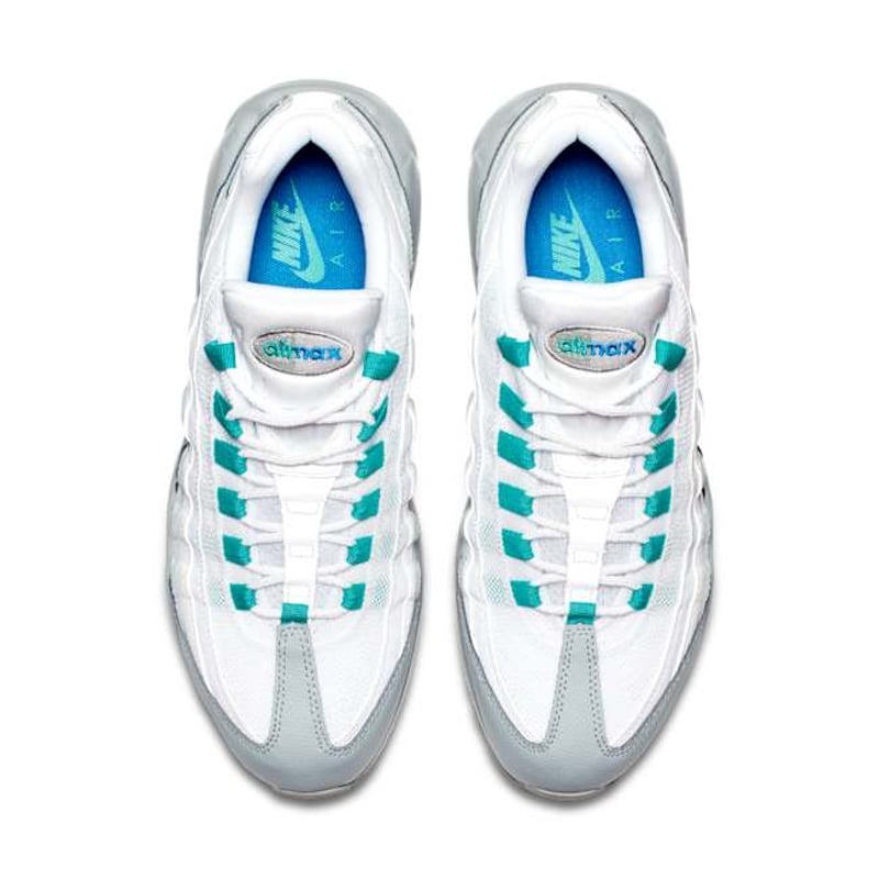 Nike Air Max 95 Essential 749766-032 04