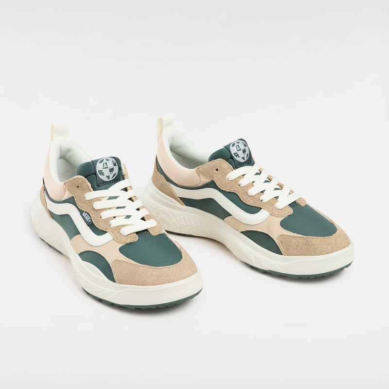 Vans MTE UltraRange Neo VR3 VN000CWEEEI 02