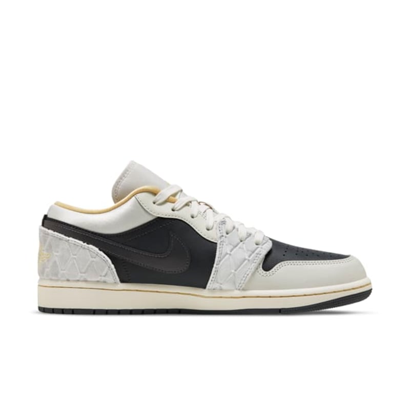 Jordan 1 Low SE DV1762-001 03