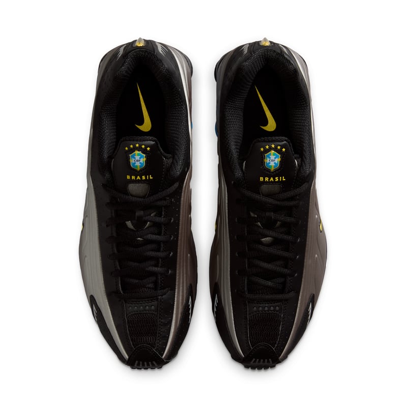 Nike Shox R4 IO8134-001 04