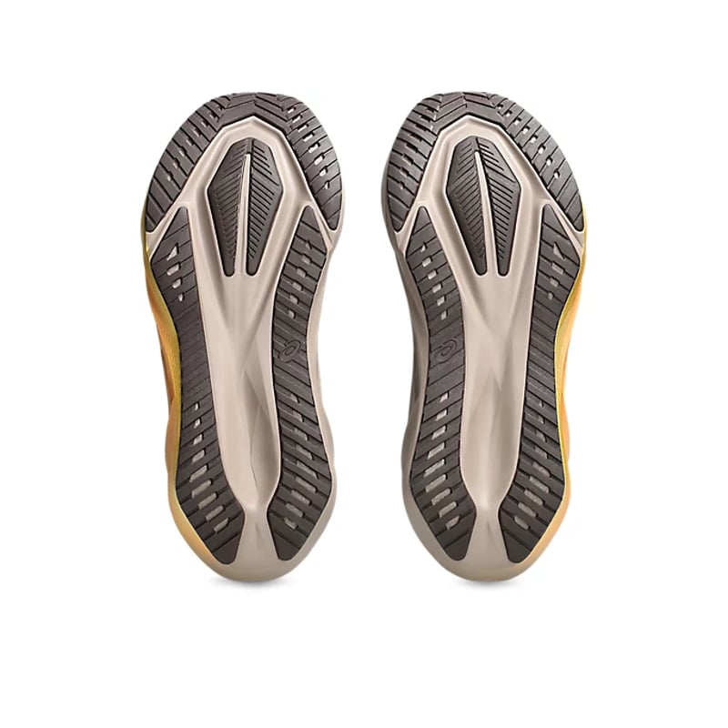 ASICS Novablast 5 Luxe 1011C031-020 07