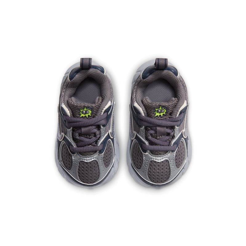 Nike V5 RNR SE trainers "Pencil Point & Wolf Grey" | Men & Women | SportStyle | 04 | SPORTSHOWROOM