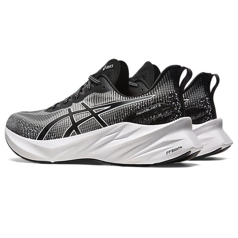 ASICS Novablast 3 LE 1011B591-001 03