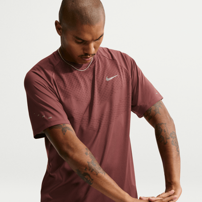 Nike Stride Dri-FIT ADV Shirt "Light Boulder" | Herren | Laufen | 01 | SPORTSHOWROOM