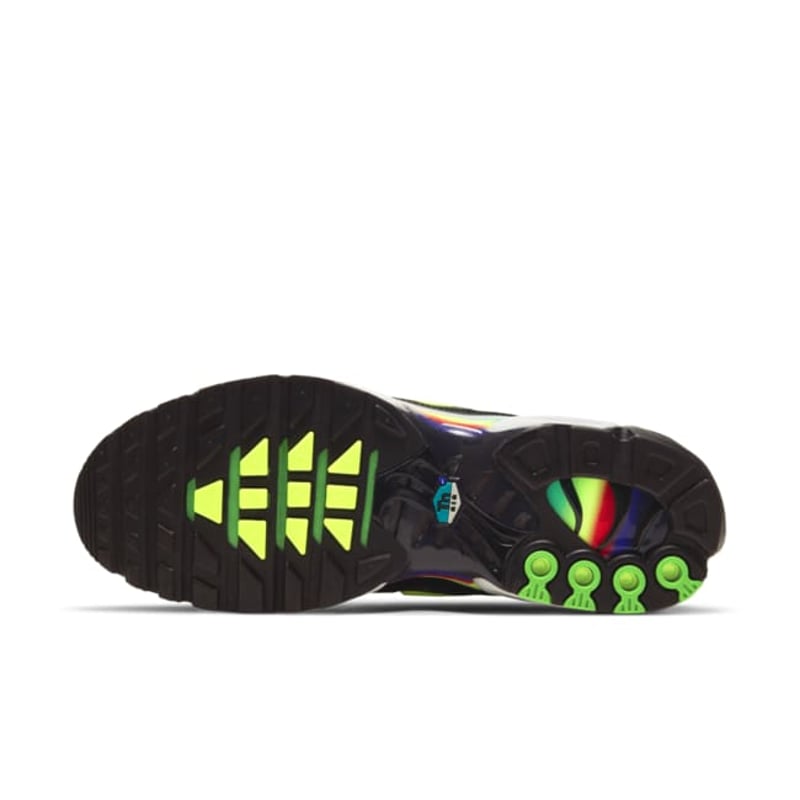Nike Air Max Plus EOI DA5561-001 02