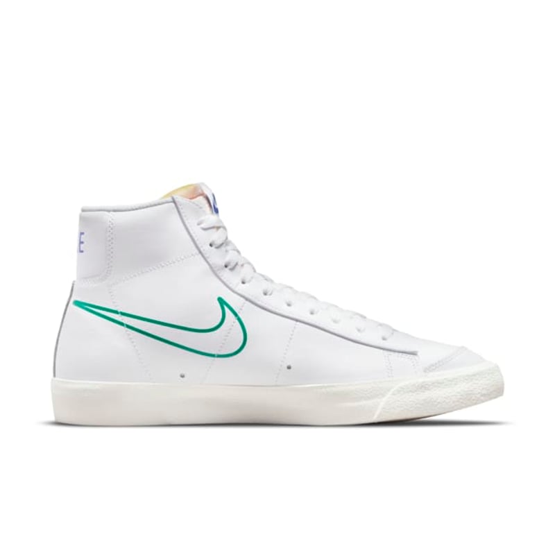 Nike Blazer Mid '77 DN7996-101 03