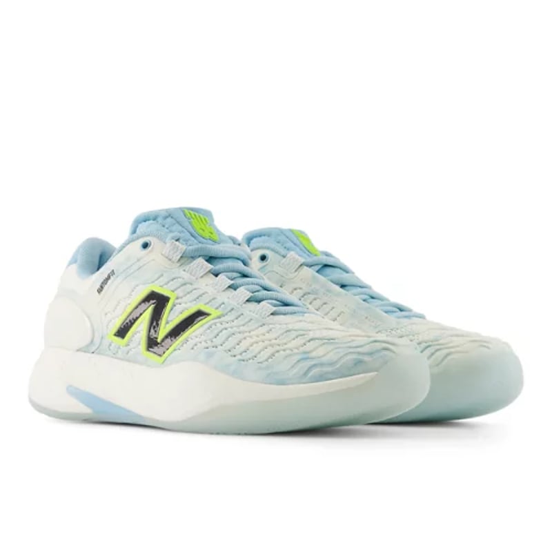 New Balance Fresh Foam X CT-Rally v2 tenniskengät "Sea Salt & Glint Blue" | Naiset | Tennis | 02 | SPORTSHOWROOM