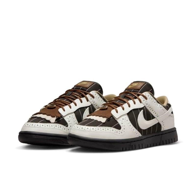 Nike Dunk Low LX FV3642-010 05