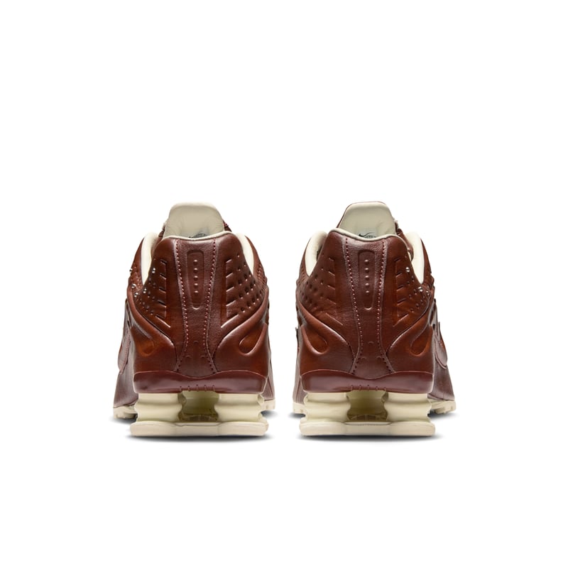 Nike Shox R4 IM6690-220 06