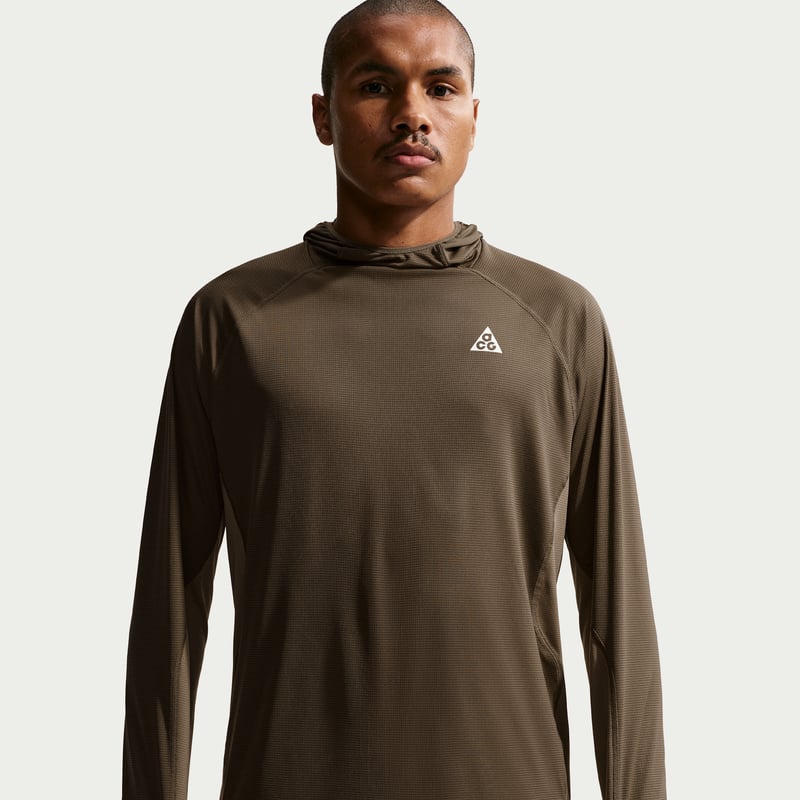 Top Nike ACG "Solar Chase" Dri-FIT UV Protection Hooded "Ironstone" | Homem | Exterior | 01 | SPORTSHOWROOM