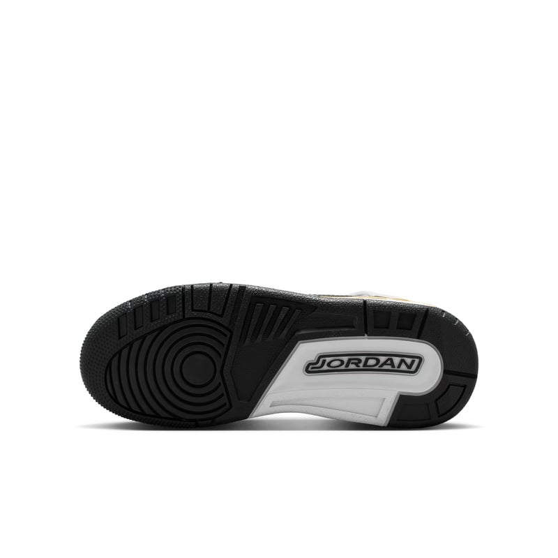 Jordan Spizike Low FQ3950-108 02