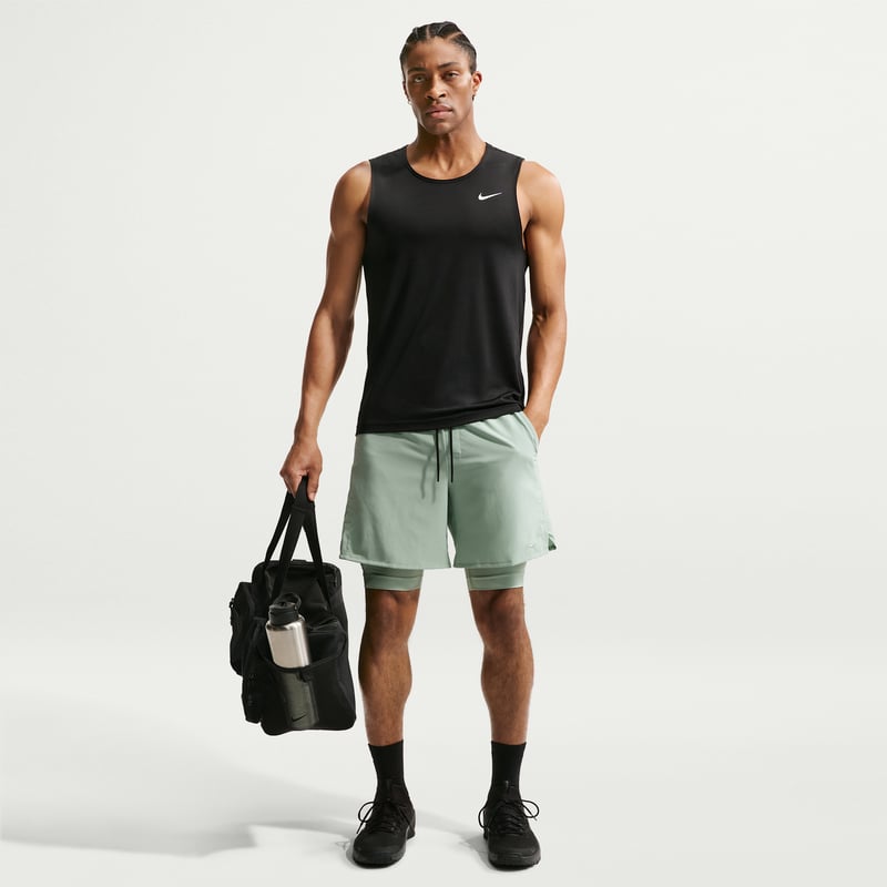 Nike Unlimited Dri-FIT DV9334-008 01