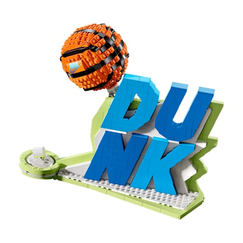 Nike Dunk x LEGO® LE1000-471 02