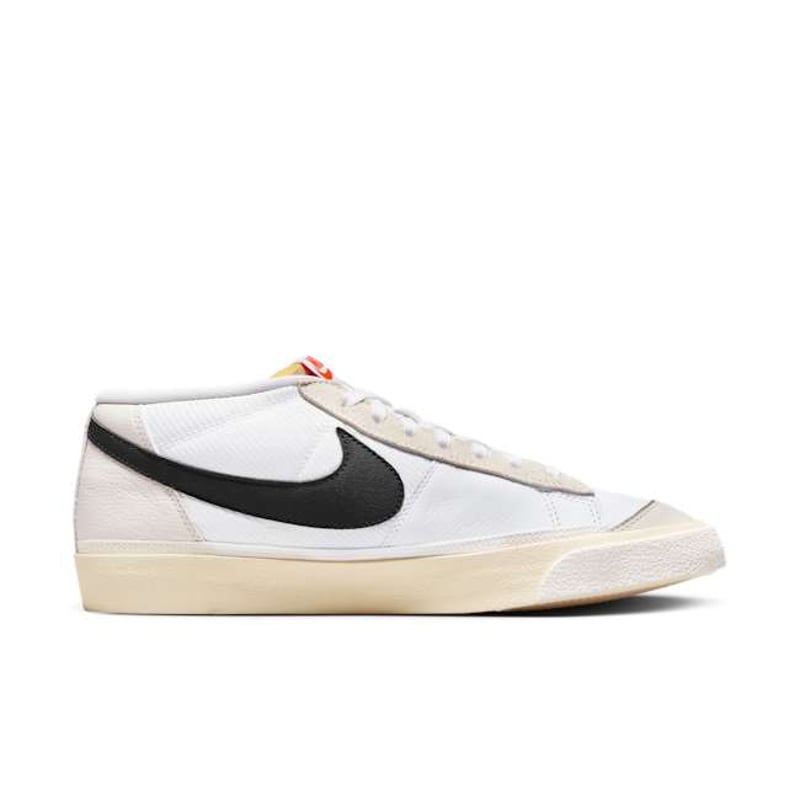Nike Blazer Low Pro Club FJ3694-100 03