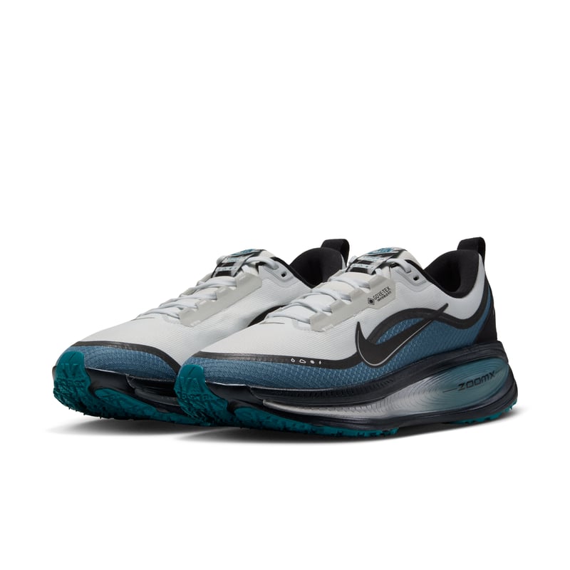 Buty do biegania Nike Vomero 18 GORE-TEX "Off White & Smokey Blue" | Mezczyzni | Bieganie | 05 | SPORTSHOWROOM