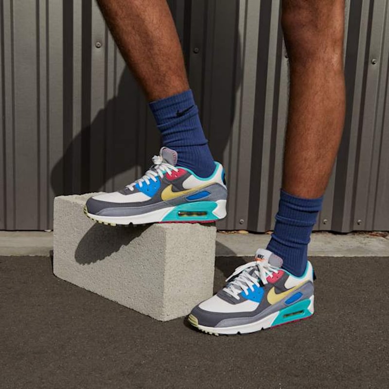 Nike Air Max 90 DM8171-001 02