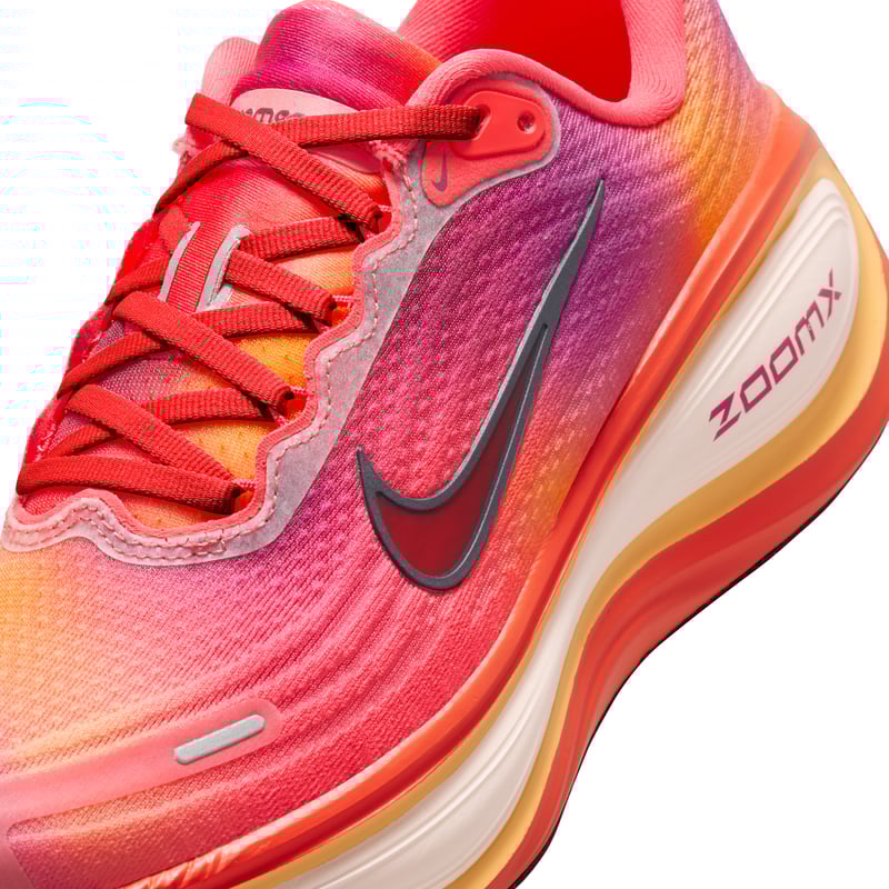 Nike Vomero Plus SE IH2091-800 07