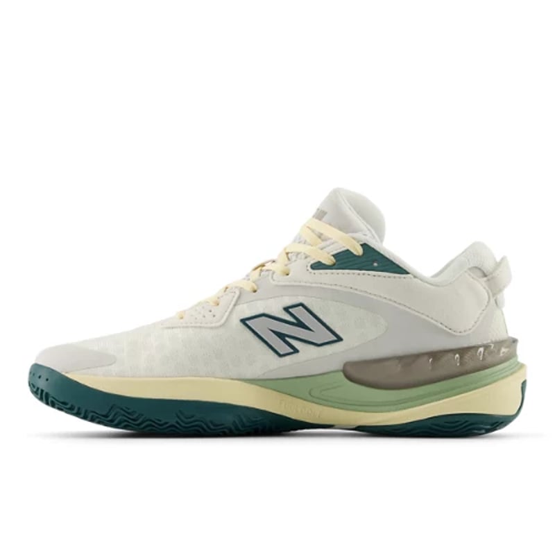 New Balance Hesi Low v2 x Cooper Flagg BBHSLCT2 02
