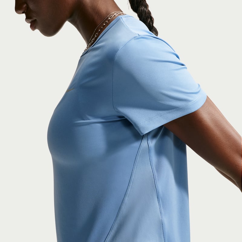 Maillot Nike Tempo Dri-FIT "Work Blue" | Femme | Course à pied | 03 | SPORTSHOWROOM