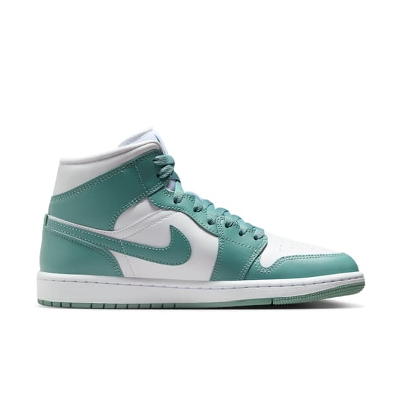 Jordan 1 Mid BQ6472-138 03