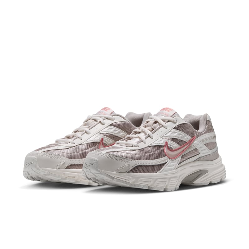 Nike Initiator Sneaker "Phantom & Rust Pink" | Damen | Sportstyle | 05 | SPORTSHOWROOM