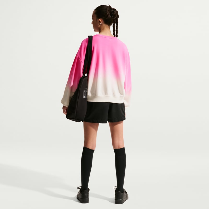 Nike Studio Fleece Lightweight Oversized Graphic Crew Genser "Sail & Playful Pink" | Barn | | 04 | SPORTSHOWROOM