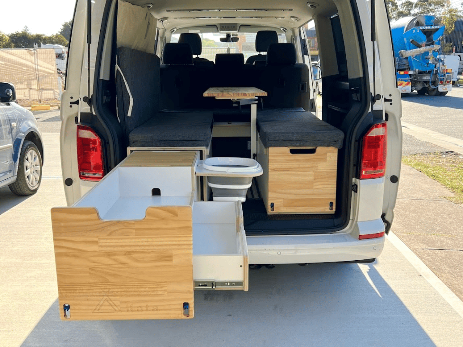 Vanbox 1200 LWB - 1200mm with Table - Image 8