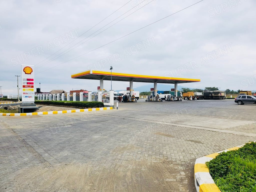 Shell Petrol Station for Sale | Mai Mahiu–Narok Highway — photo 1