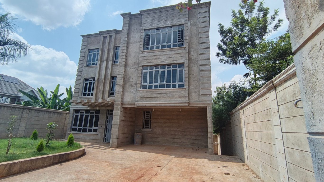 6 Bedroom House for Sale in Ukombozi Estate, Ruiru