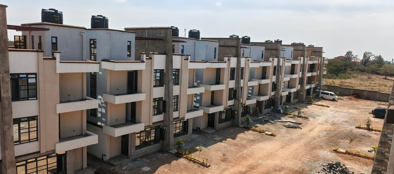 Townhouses for Sale in Kamakis