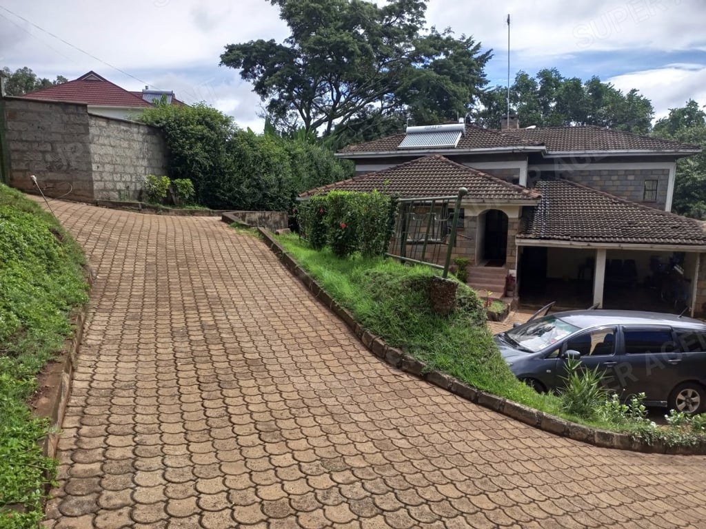 Kugeria North Springs, Kiambu Road | 5-Bedroom Split-Level Maisonette on 1/2 acre — photo 1