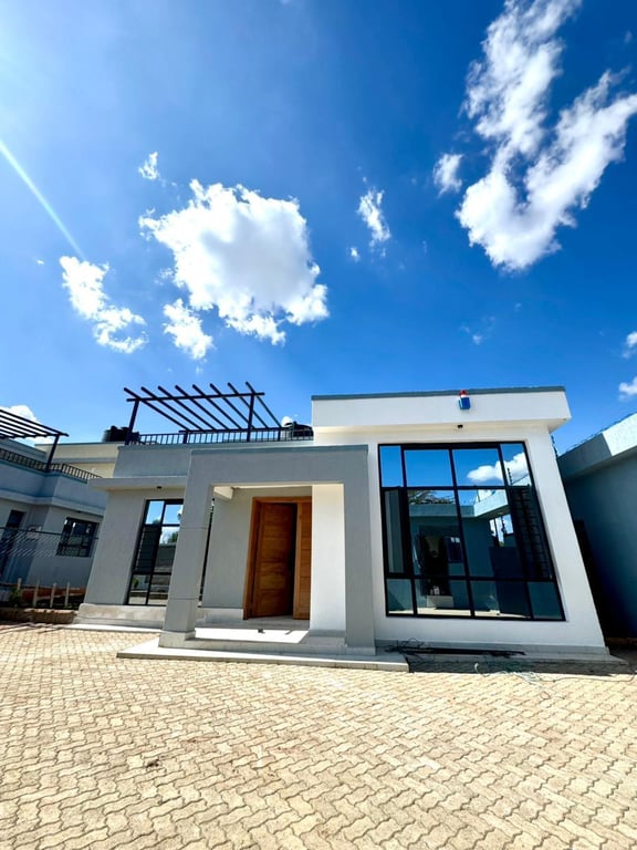 4 Bedroom Maisonette with DSQ for Sale in Mugutha