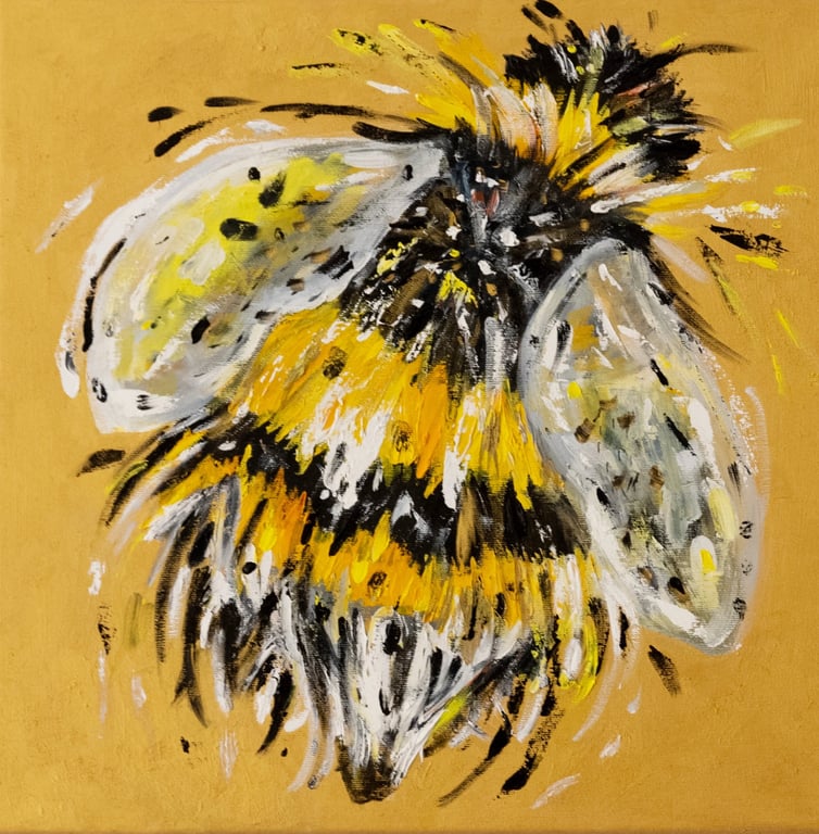 Golden Bee by Alina O'Dwyer