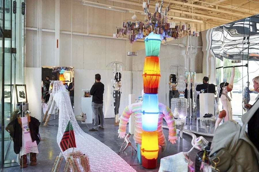 Installation by Hashel Al Lamki at Warehouse421