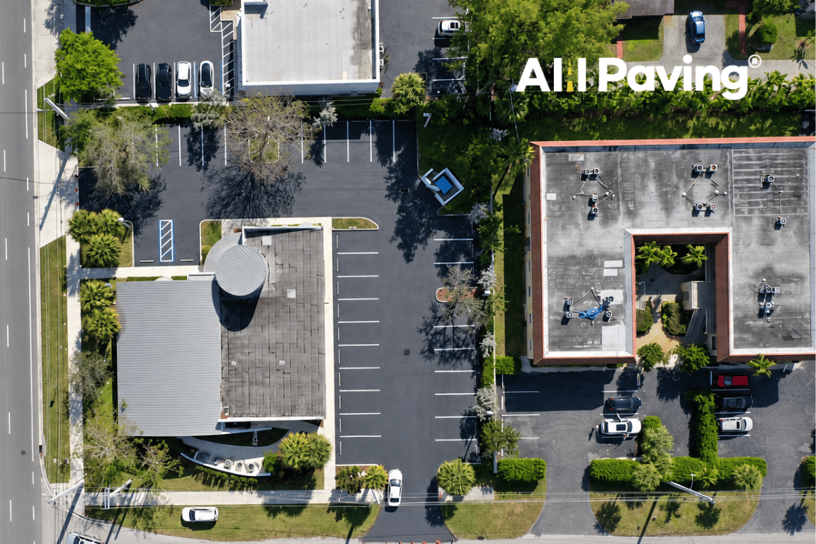 Top Benefits of Parking Lot Sealcoating for Businesses