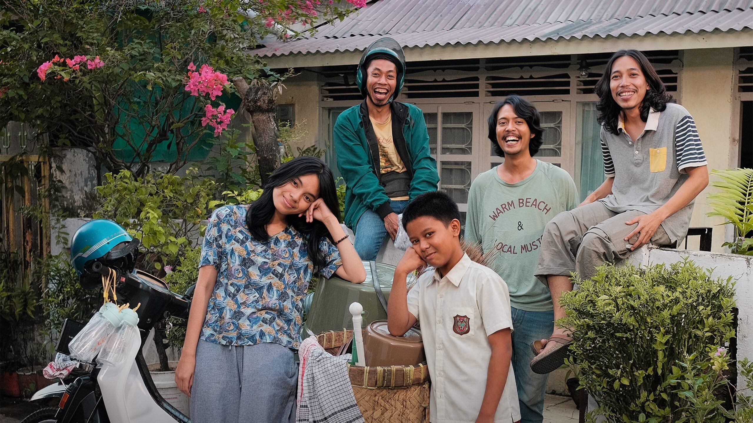 Sinopsis Jangan Lupa Bahagia, Kisah Kakak Jadi Tulang Punggung Keluarga