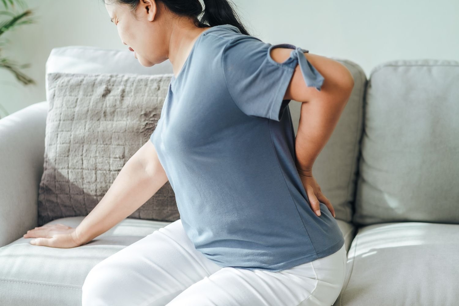 腰痛を防ぐための4つの簡単なステップ