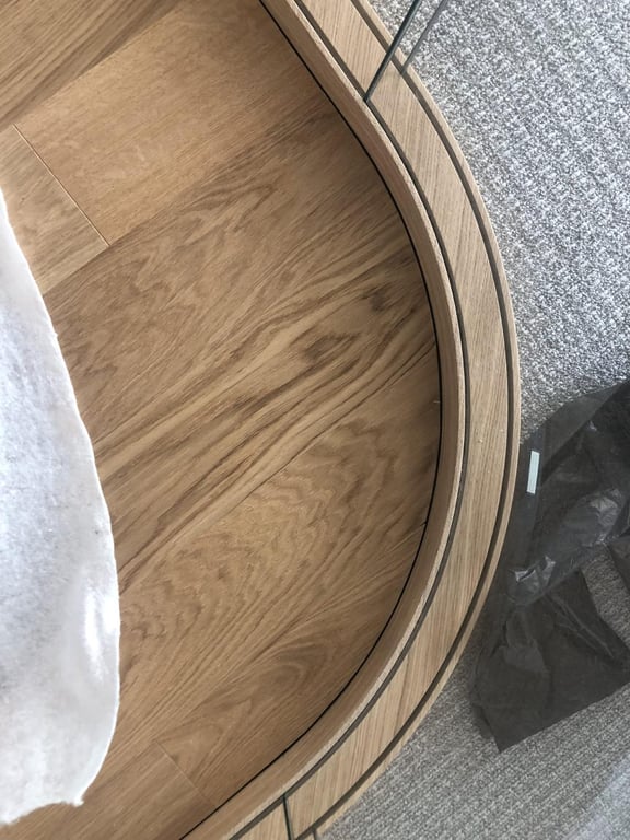 Kruhová dubová podlaha