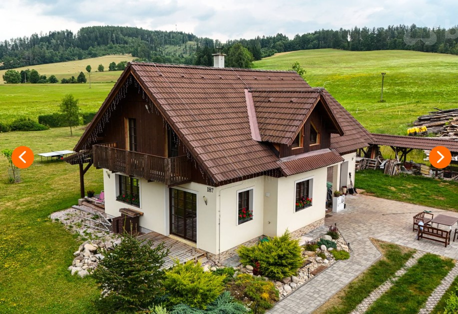 Pozadí sekce nemovitostí