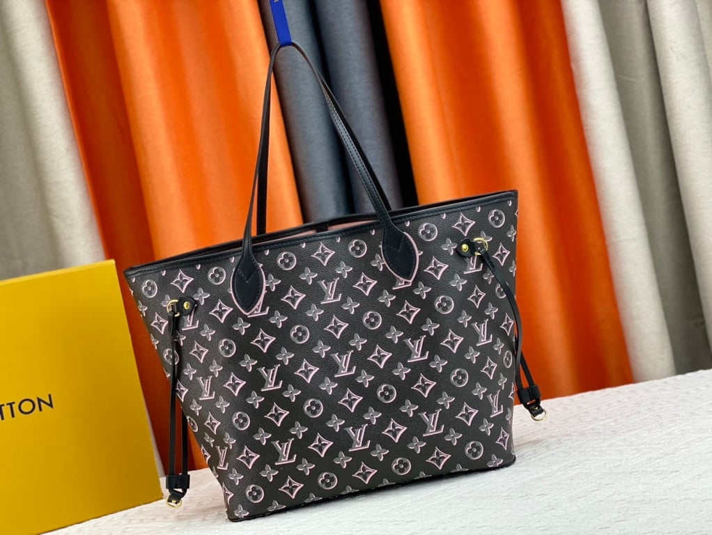 LOUIS VUITTON NEVERFULL MM 31CM M46137