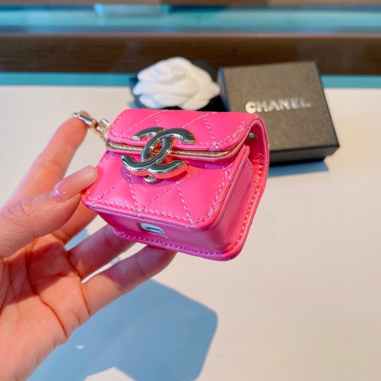 CHANEL MINI PINK BAG STYLE HEADPHONE BAG