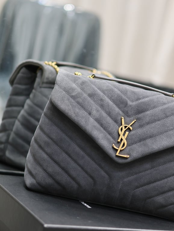 SAINT LAURENT LOULOU MEDIUM ASH GREY SHOULDER BAG 32CM