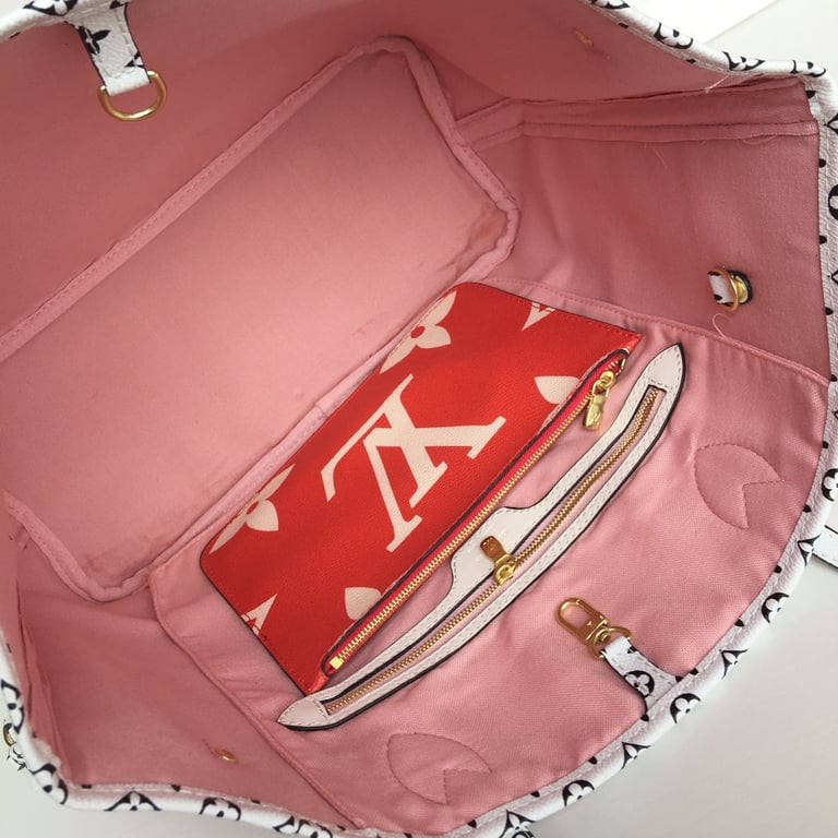 LOUIS VUITTON NEVERFULL MONOGRAM GIANT JUNGLE MM RED