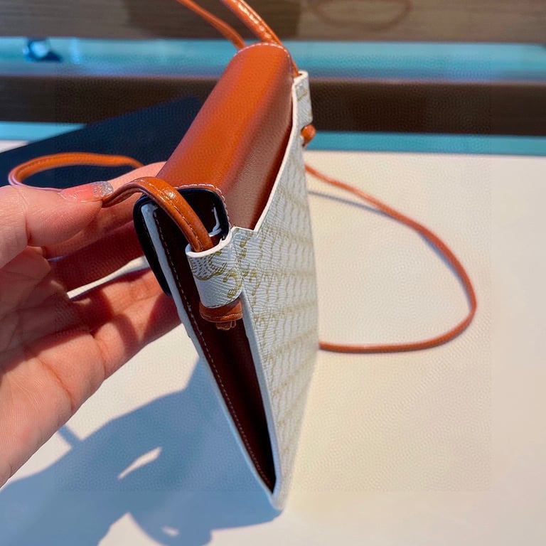 CELINE ARC DE TRIOMPHE WHITE CELL PHONE BAG
