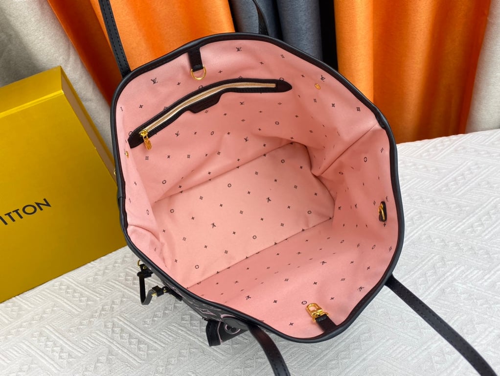 LOUIS VUITTON NEVERFULL MM 31CM M46137
