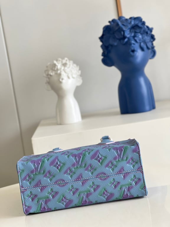 LOUIS VUITTON ONTHEGO PM 25CM PURPLE