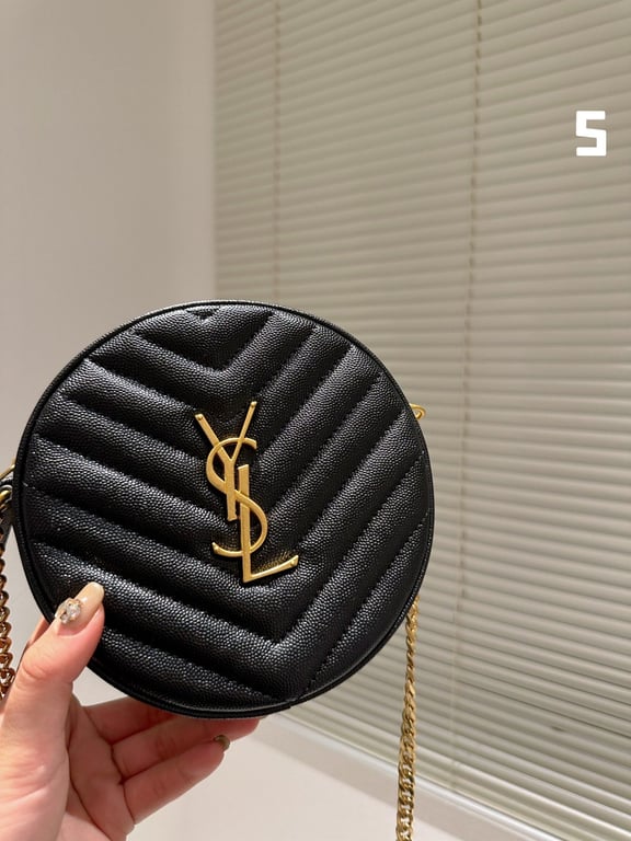 SAINT LAURENT VINYLE ROUND CAMERA BAG IN CHEVRON QUILTED GRAIN DE POUDRE EMBOSSED LEATHER 18CM 104361GF071000