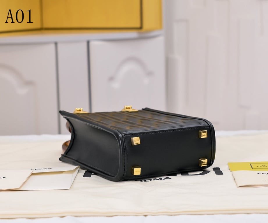 FENDI MINI SUNSHINE SHOPPER BLACK LEATHER BAG WITH FF MOTIF 18CM