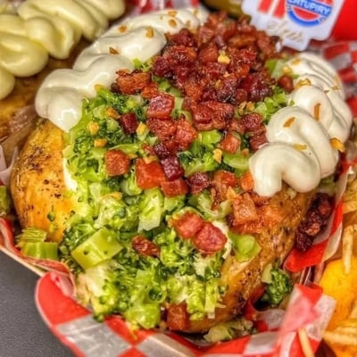 Brócolis c/ Queijo e Bacon